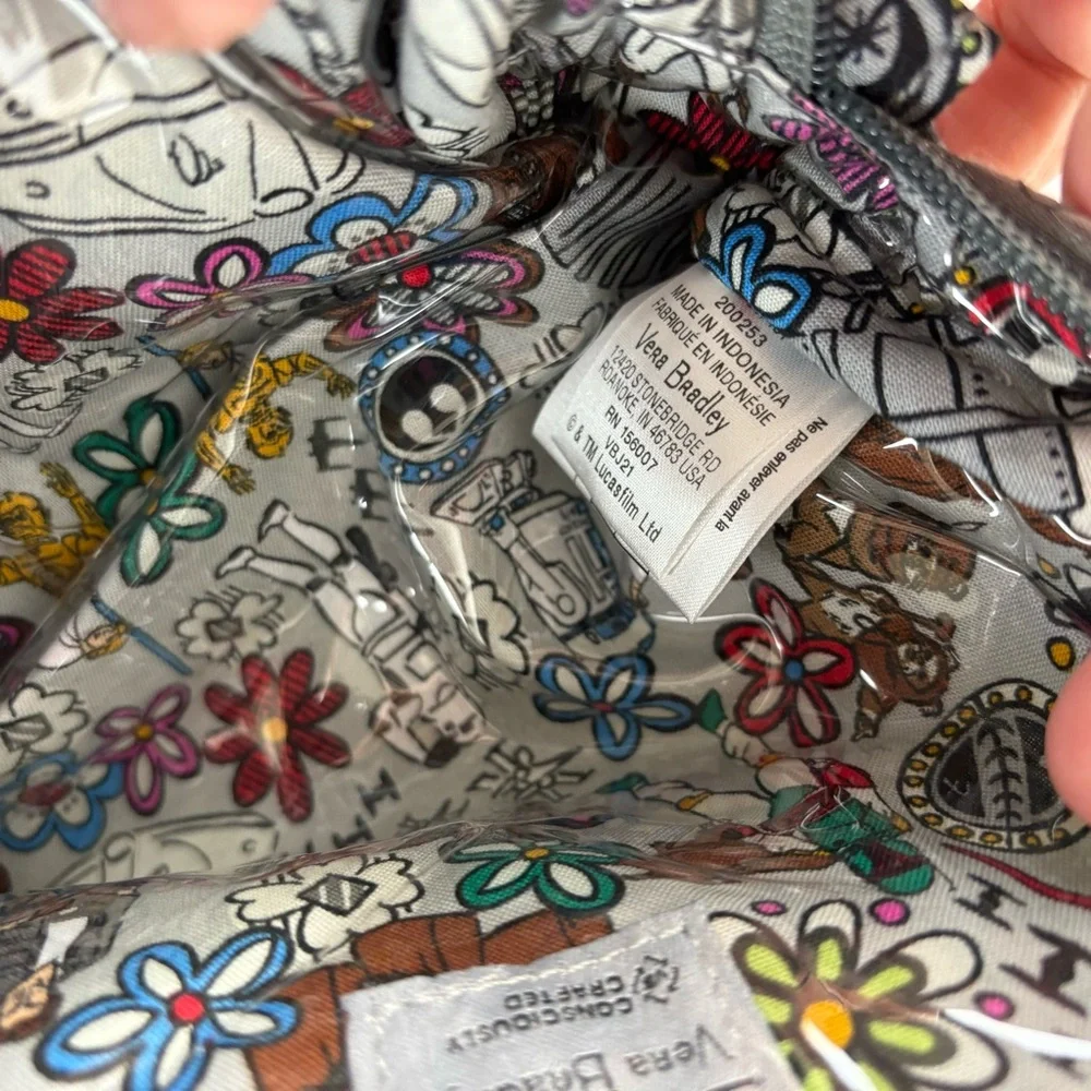Vera Bradley Star Wars Far, Far Away Medium Cosmetic Bag-NWOT - Picture 10 of 14